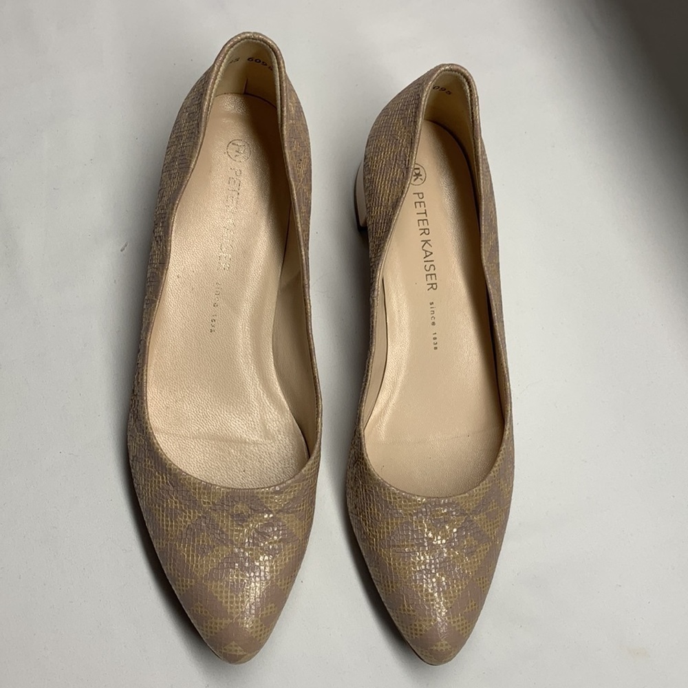 Peter Kaiser Slip On Pumps with Low Chunky Heel Size 12